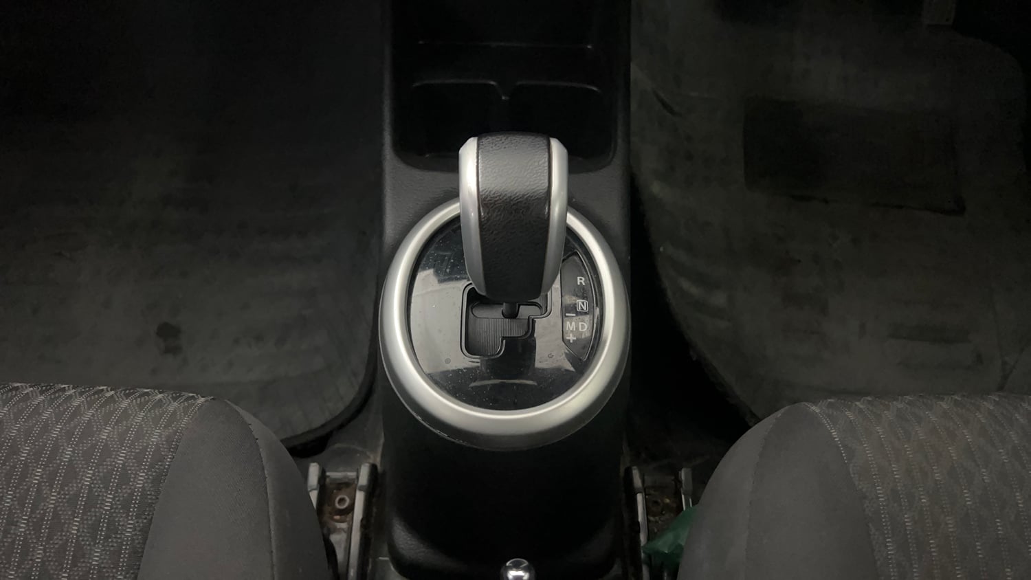 Used 2022 Maruti Suzuki Celerio ZXi AMT Petrol Automatic interior GEAR  KNOB VIEW