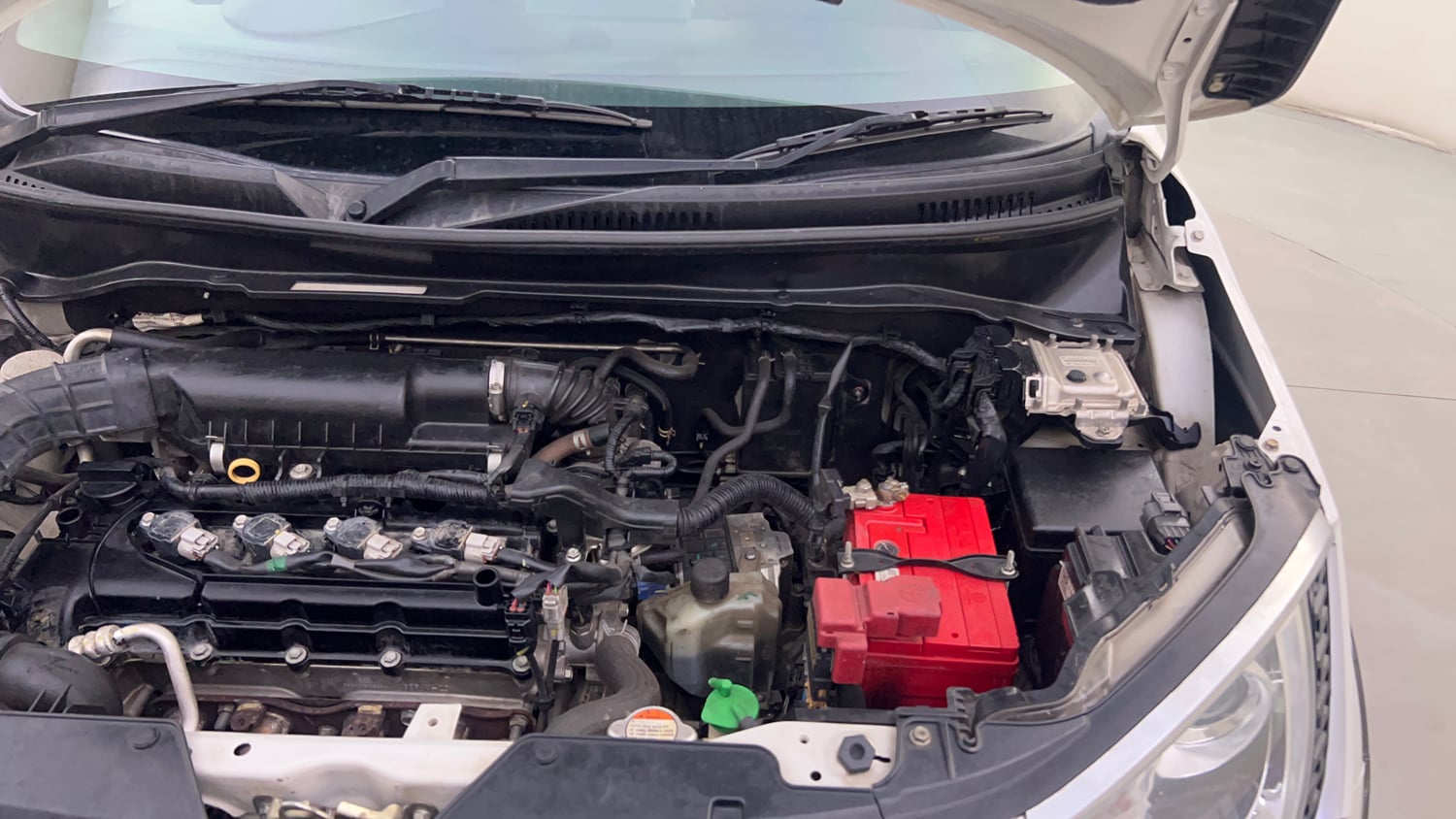 Used 2018 Maruti Suzuki Ignis Alpha 1.2 AMT Petrol Automatic engine ENGINE LEFT SIDE HINGE & APRON VIEW