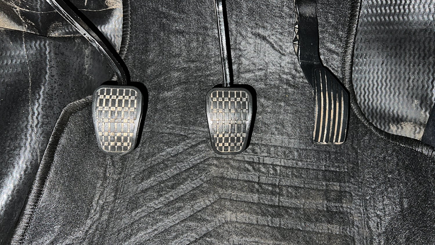 Used 2022 Tata Punch Creative Dual Tone Petrol Manual interior PEDALS VIEW