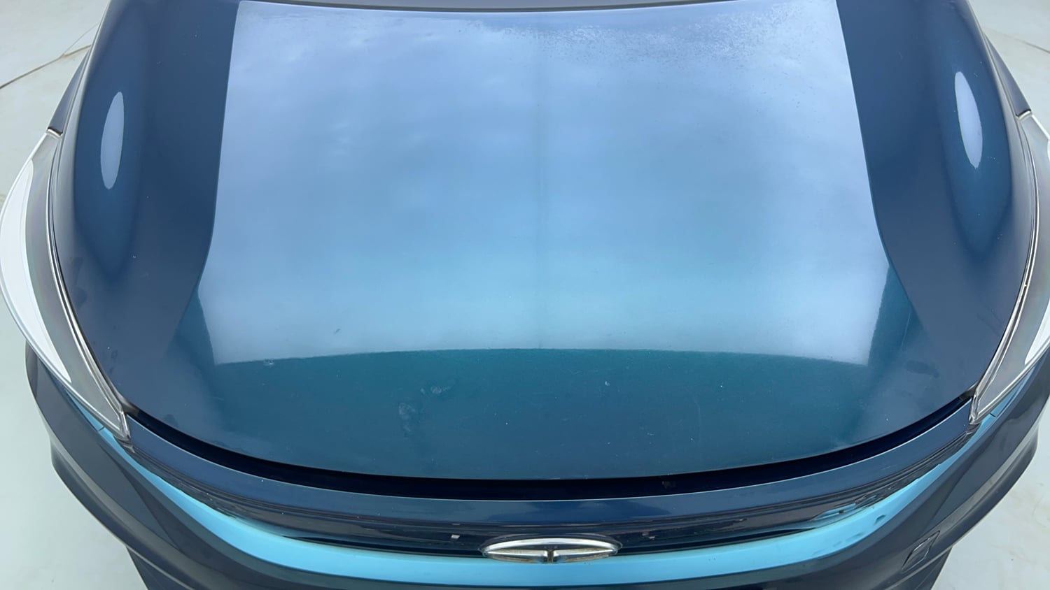 Used 2022 Tata Tigor EV XZ Plus Electric Automatic dents MINOR SCRATCH