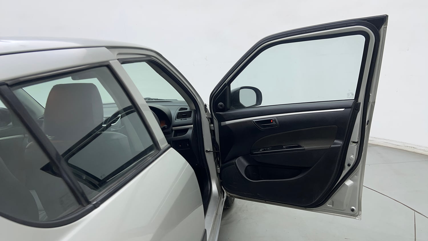 Used 2015 Maruti Suzuki Swift Lxi (O) Petrol Manual interior RIGHT FRONT DOOR OPEN VIEW