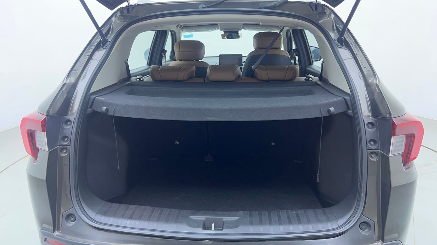 Used 2024 Honda Elevate ZX CVT Petrol Automatic interior DICKY INSIDE VIEW