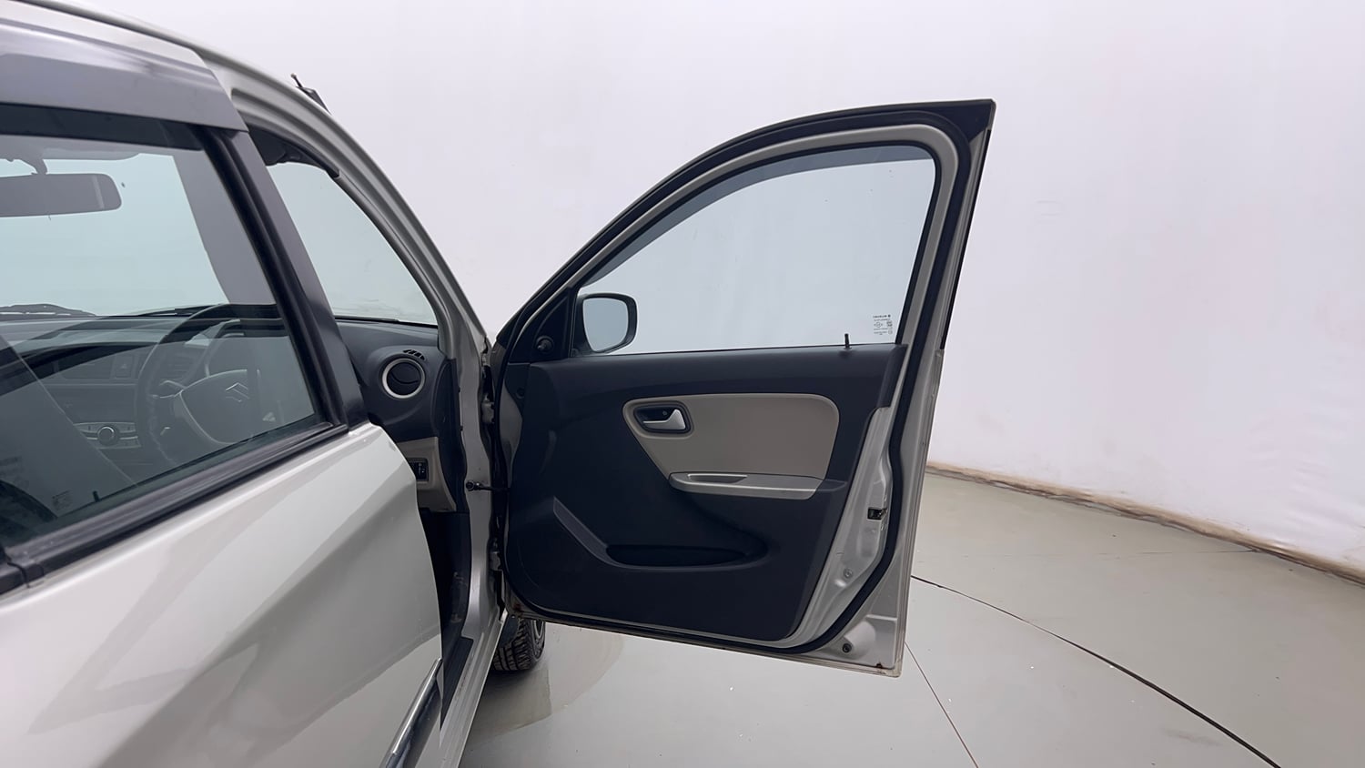 Used 2017 Maruti Suzuki Alto K10 VXi (O) Petrol Manual interior RIGHT FRONT DOOR OPEN VIEW