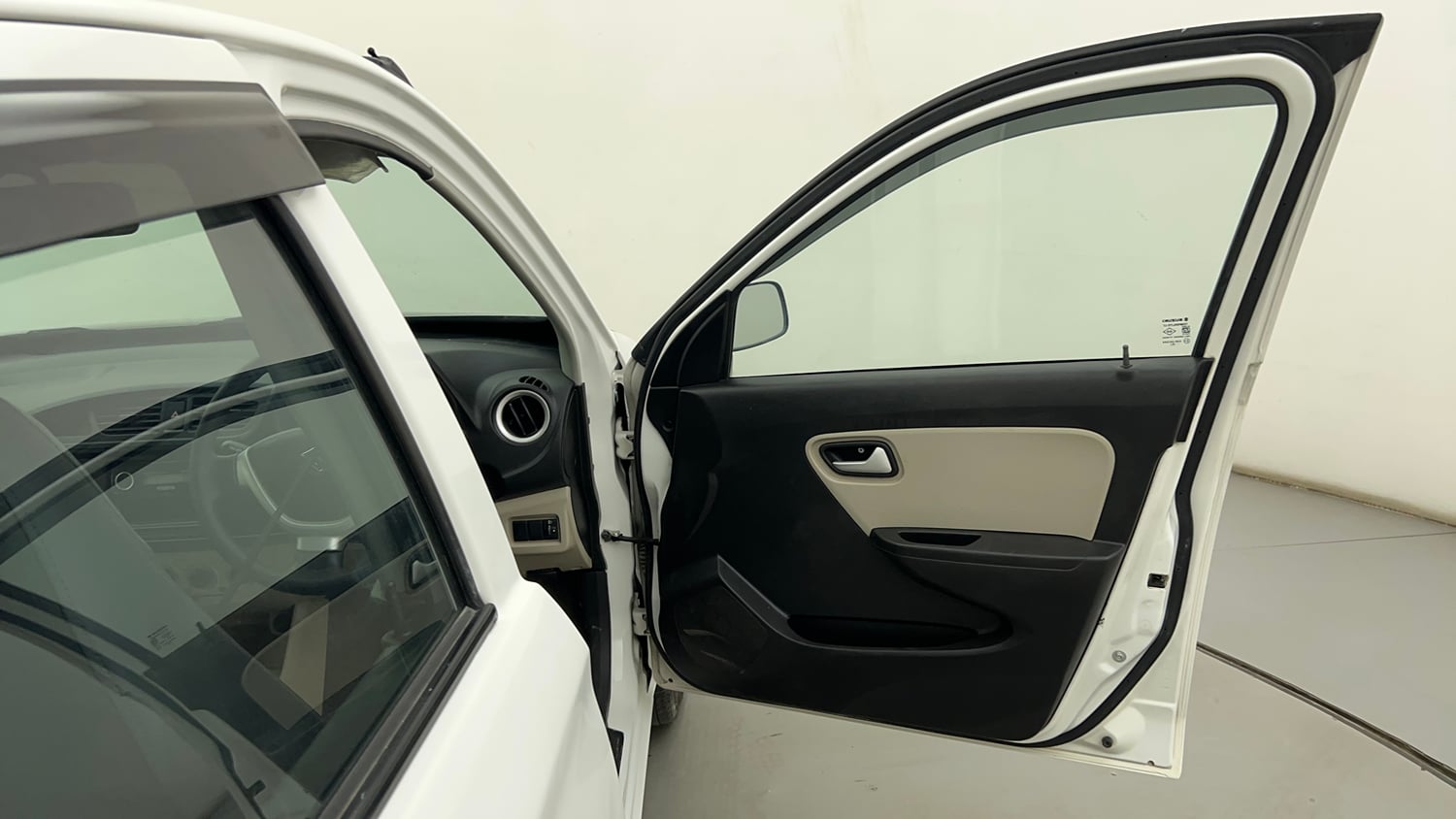 Used 2019 Maruti Suzuki Alto 800 LXi Petrol Manual interior RIGHT FRONT DOOR OPEN VIEW