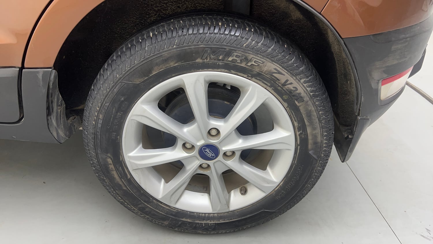 Used 2019 Ford EcoSport Titanium 1.5L Ti-VCT Petrol Manual tyres LEFT REAR TYRE RIM VIEW