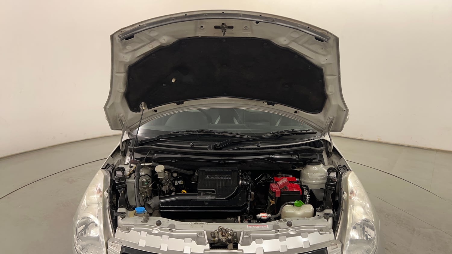 Used 2013 Maruti Suzuki Swift VXi Petrol Manual engine ENGINE & BONNET OPEN FRONT VIEW