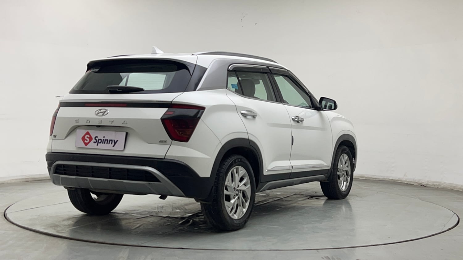 Used 2022 Hyundai Creta SX 1.5 Petrol Executive Petrol Manual exterior RIGHT REAR CORNER VIEW
