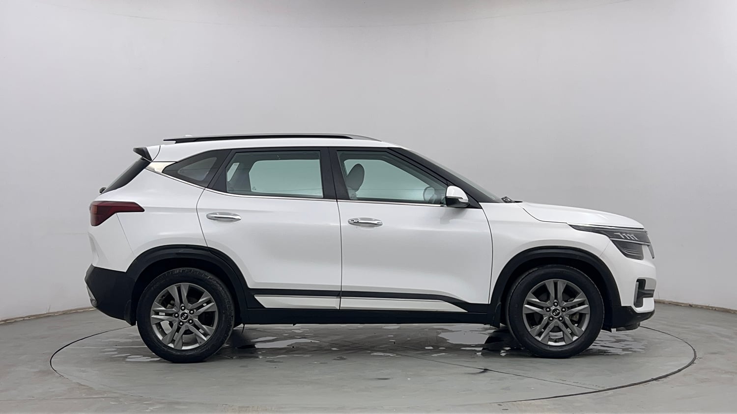Used 2020 Kia Seltos HTX Plus 1.5 Diesel Diesel Manual exterior RIGHT SIDE VIEW