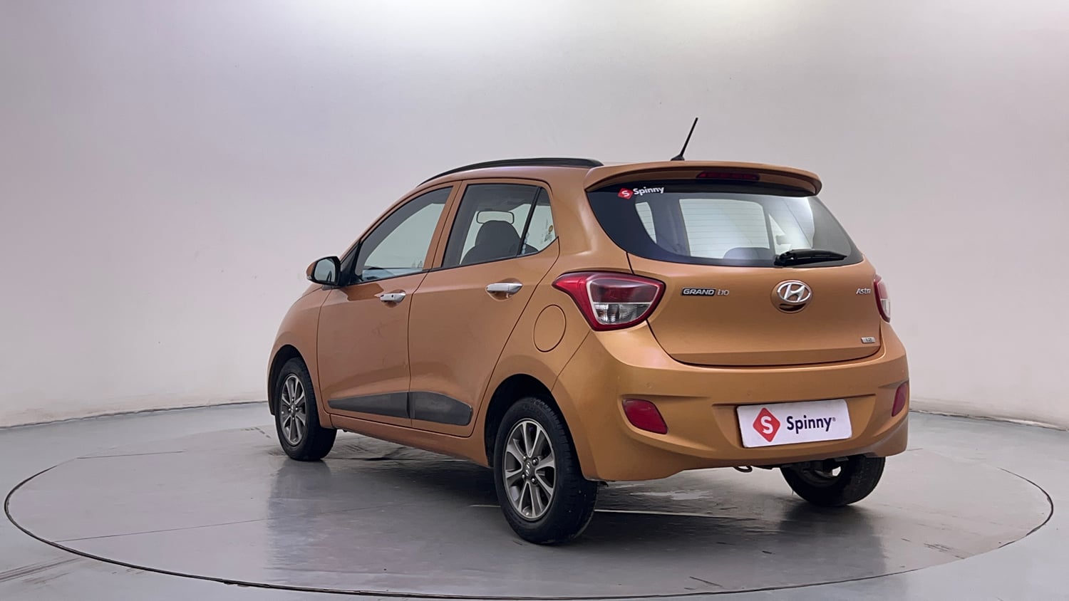 Used 2013 Hyundai Grand i10 Asta 1.2 Kappa VTVT Petrol Manual exterior LEFT REAR CORNER VIEW