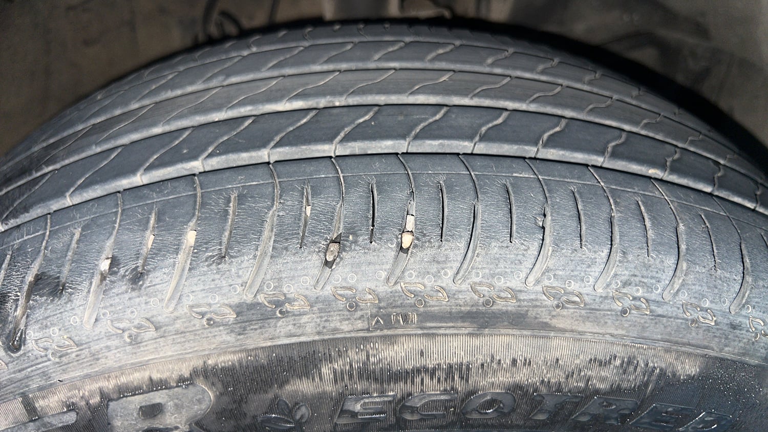 Used 2024 Honda Elevate ZX CVT Petrol Automatic tyres RIGHT FRONT TYRE TREAD VIEW