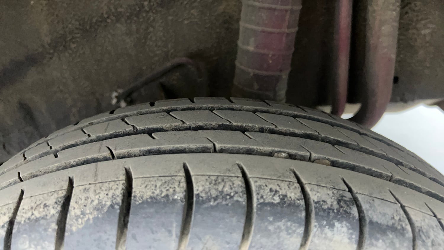 Used 2016 Datsun GO T Petrol Manual tyres LEFT REAR TYRE TREAD VIEW