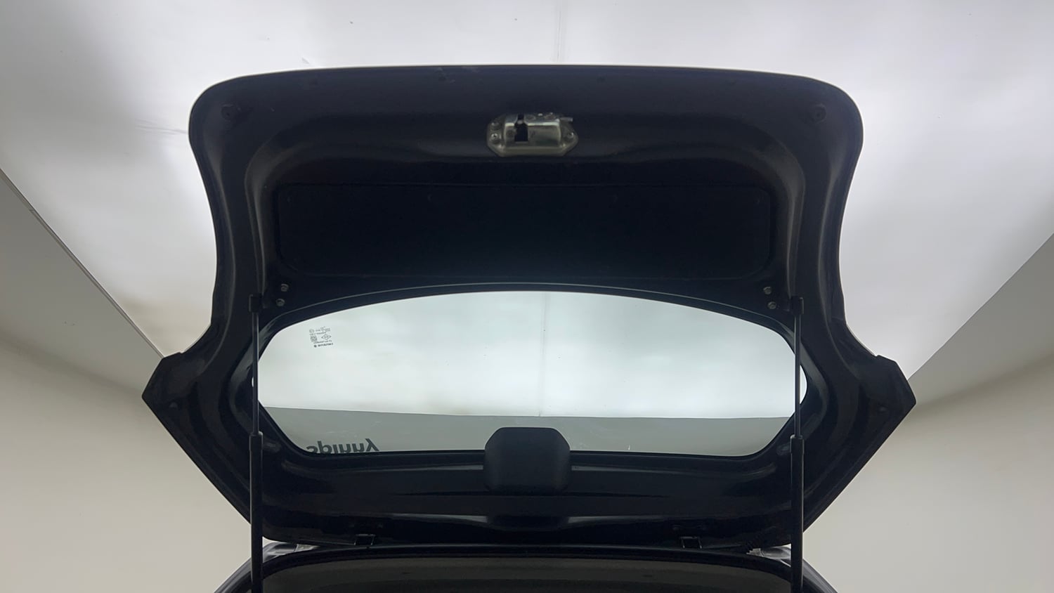 Used 2020 Maruti Suzuki Alto 800 VXi Petrol Manual interior DICKY DOOR OPEN VIEW