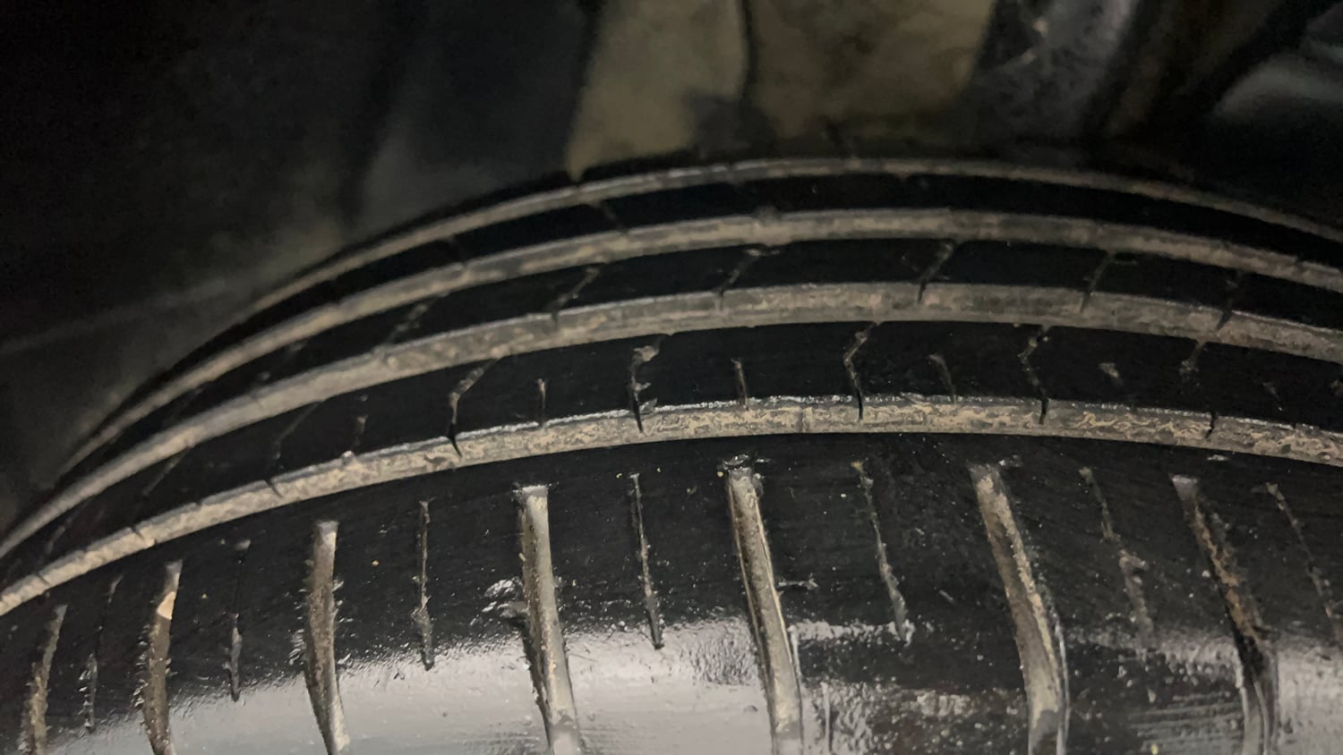 Used 2022 Tata Punch Creative Dual Tone Petrol Manual tyres RIGHT FRONT TYRE TREAD VIEW