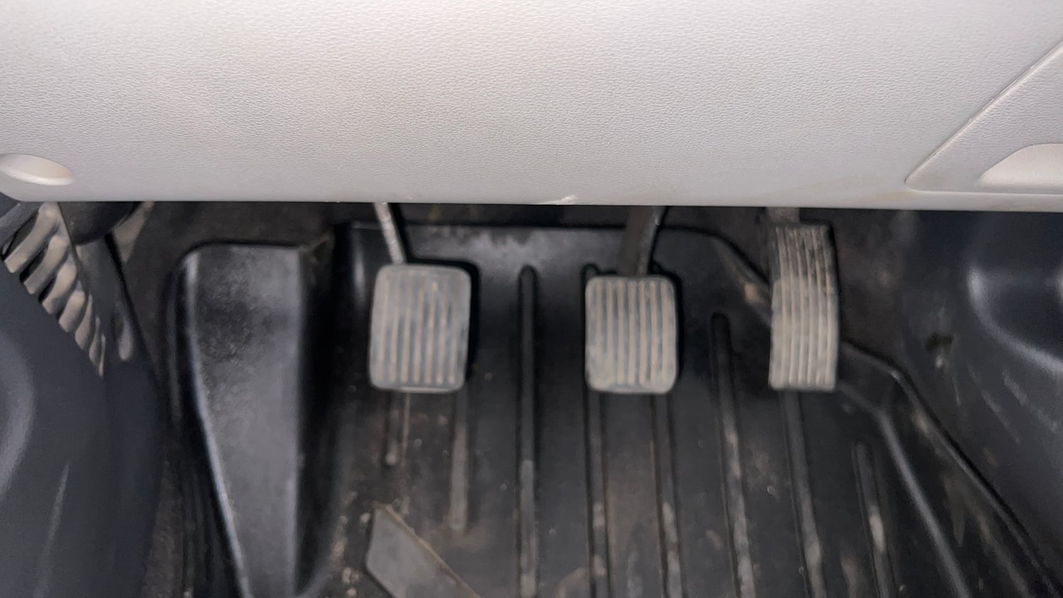 Used 2020 Hyundai Aura SX 1.2 (O) Petrol Petrol Manual interior PEDALS VIEW
