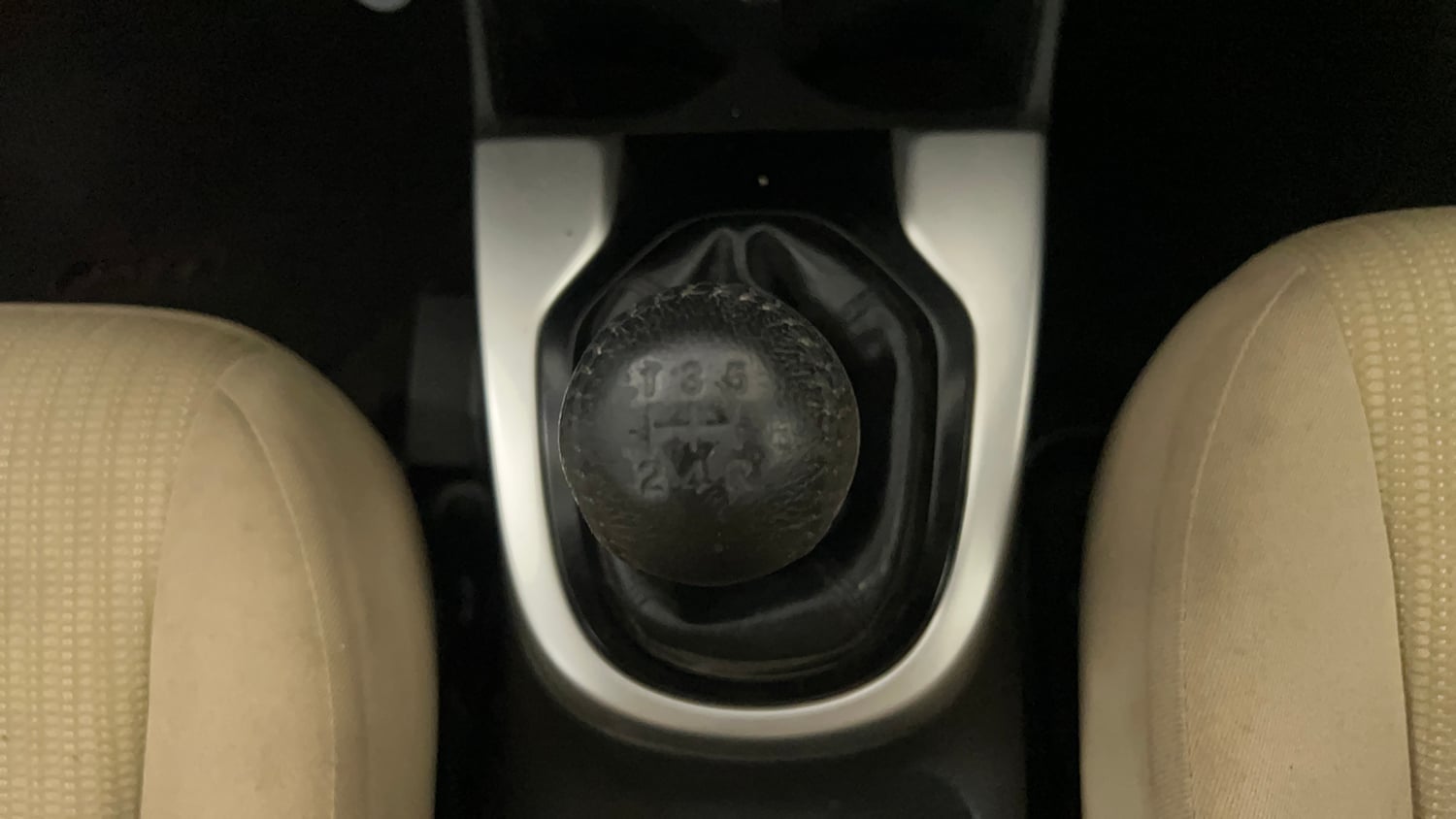 Used 2017 Honda Jazz V Petrol Petrol Manual interior GEAR  KNOB VIEW