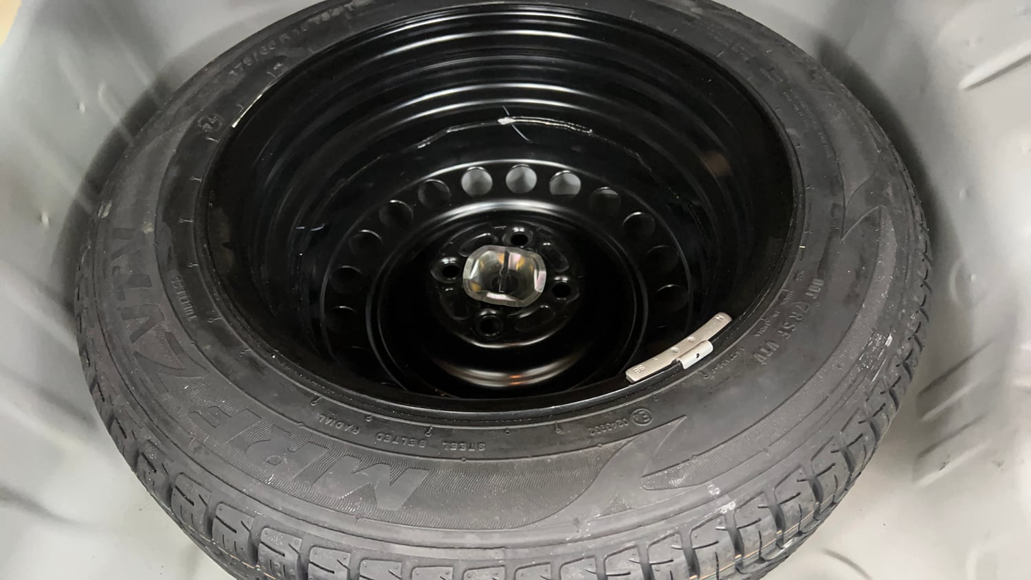 Used 2022 Honda City V CVT Petrol Petrol Automatic tyres SPARE TYRE VIEW