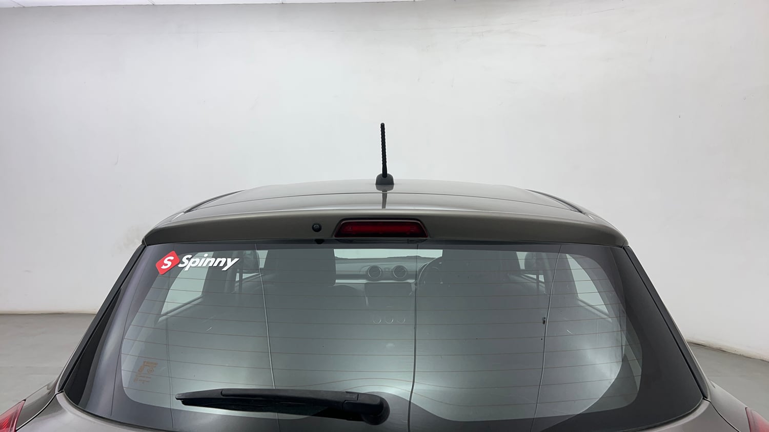 Used 2018 Maruti Suzuki Swift ZXi AMT Petrol Automatic exterior BACK WINDSHIELD VIEW