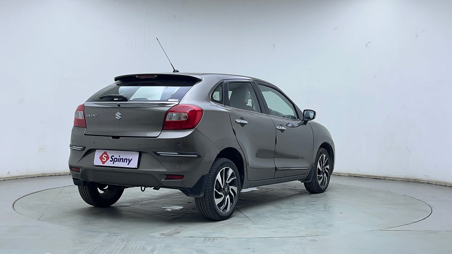 Used 2019 Maruti Suzuki Baleno Zeta Petrol Manual exterior RIGHT REAR CORNER VIEW