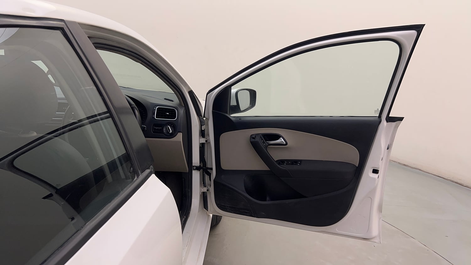 Used 2013 Volkswagen Polo Highline1.2L (P) Petrol Manual interior RIGHT FRONT DOOR OPEN VIEW