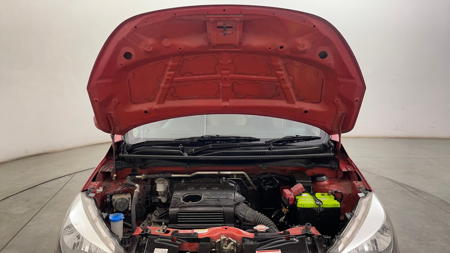 Used 2021 Maruti Suzuki Celerio VXi Petrol Manual engine ENGINE & BONNET OPEN FRONT VIEW
