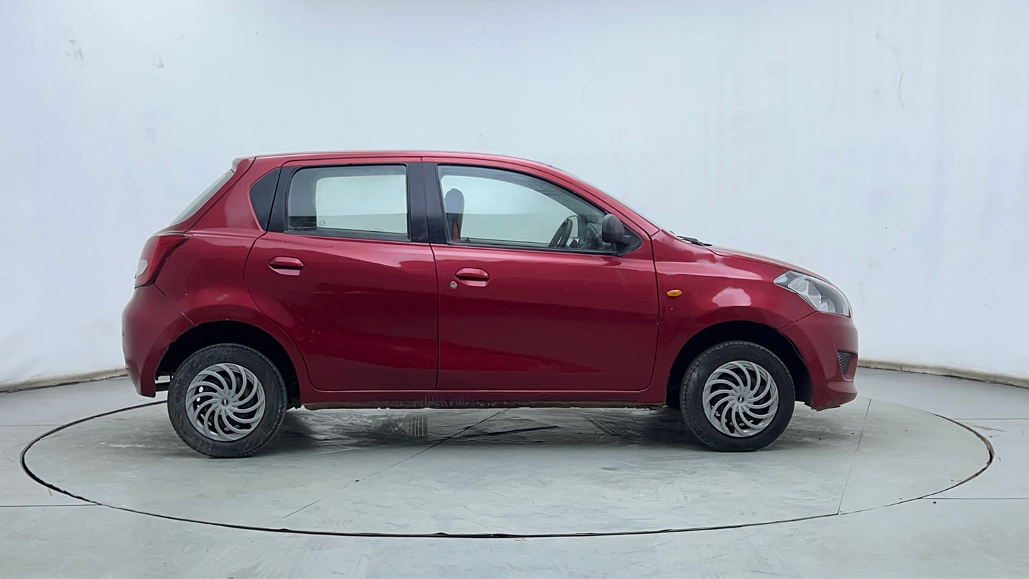Used 2016 Datsun GO T Petrol Manual exterior RIGHT SIDE VIEW