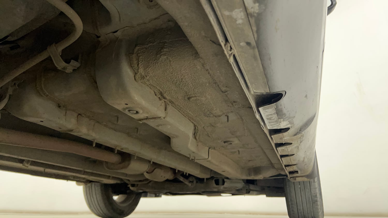 Used 2023 Hyundai Creta SX 1.5 Petrol Petrol Manual extra REAR RIGHT UNDERBODY VIEW