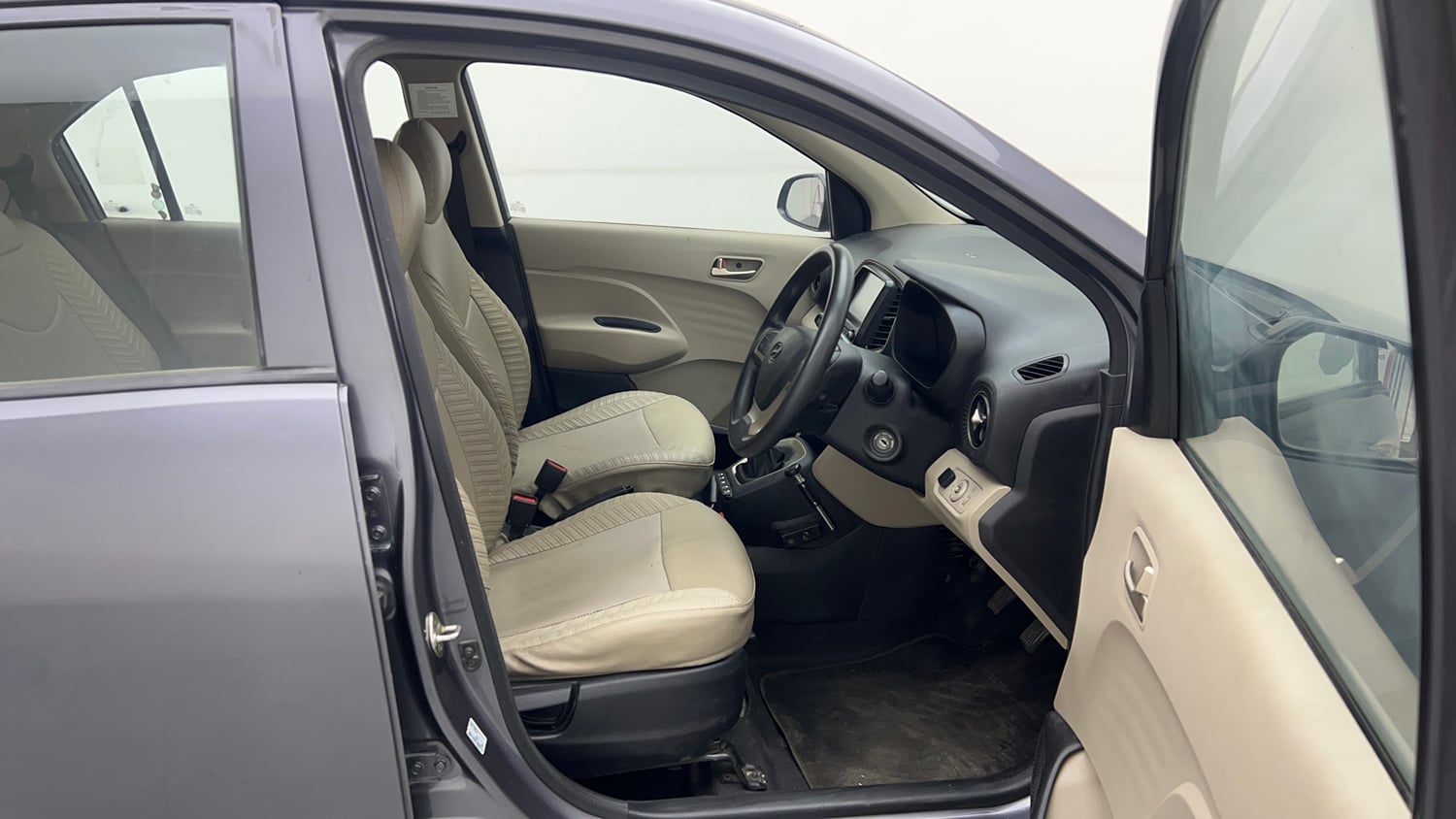 Used 2019 Hyundai Santro Sportz CNG Cng Manual interior RIGHT SIDE FRONT DOOR CABIN VIEW