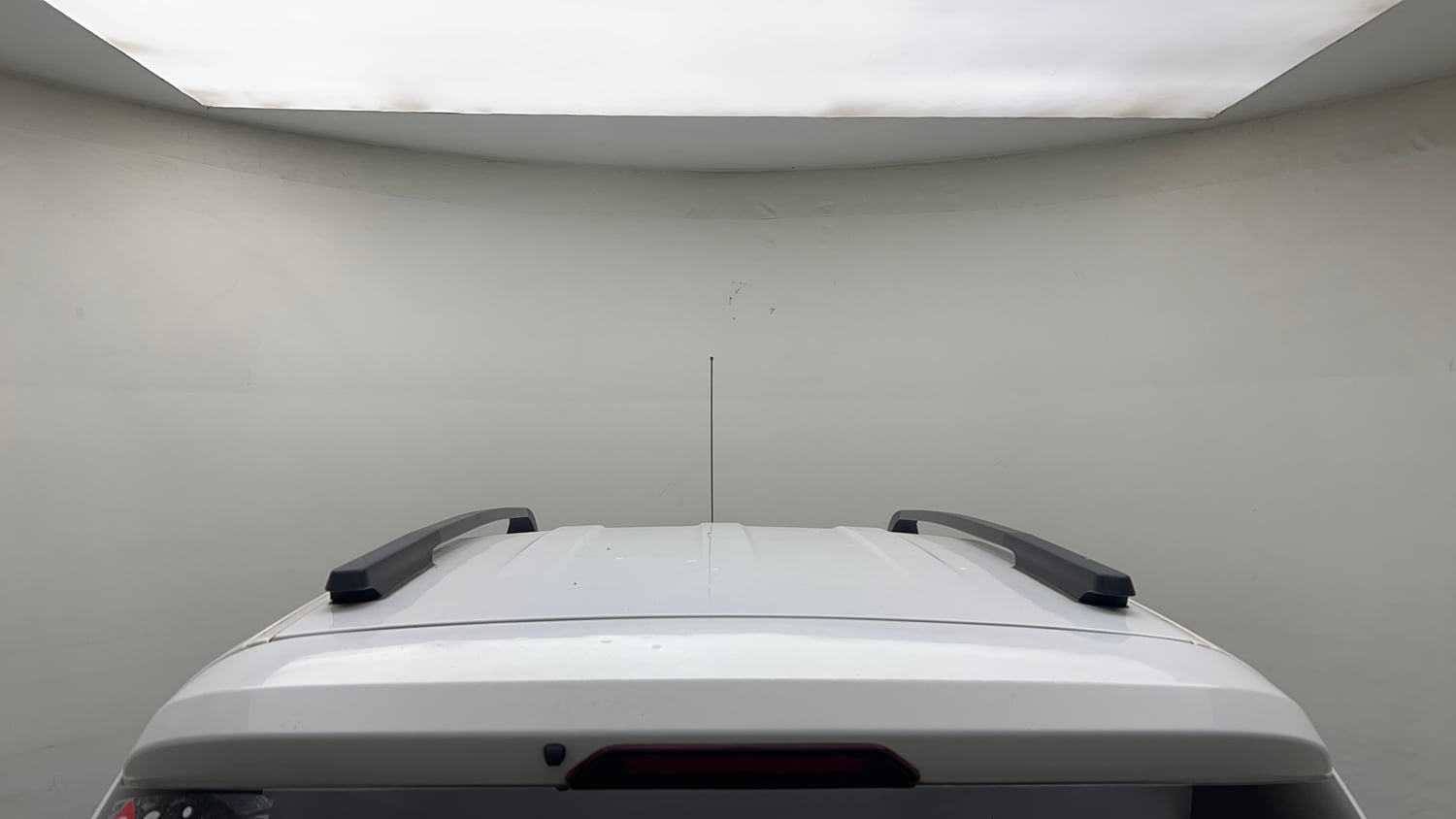 Used 2024 Renault Triber RXZ Petrol Manual exterior EXTERIOR ROOF VIEW