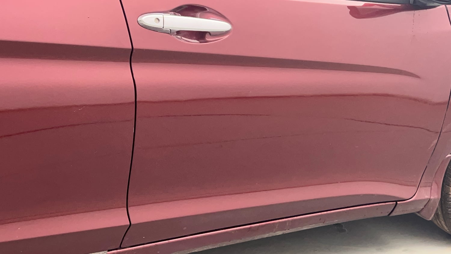 Used 2015 Honda City V Petrol Manual dents MINOR SCRATCH