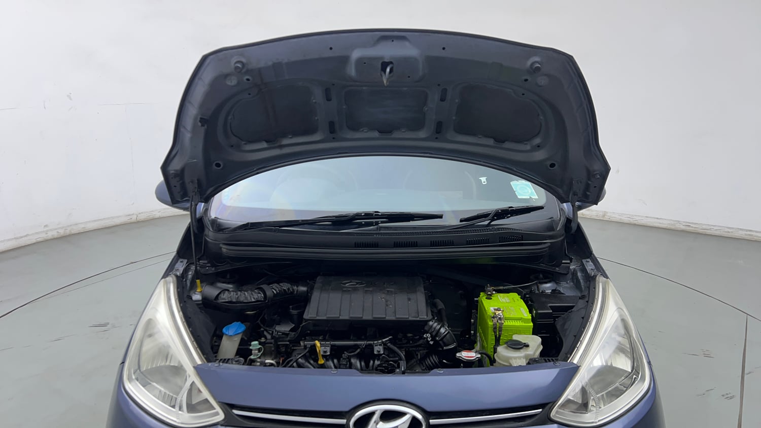 Used 2017 Hyundai Grand i10 Magna 1.2 Kappa VTVT Petrol Manual engine ENGINE & BONNET OPEN FRONT VIEW