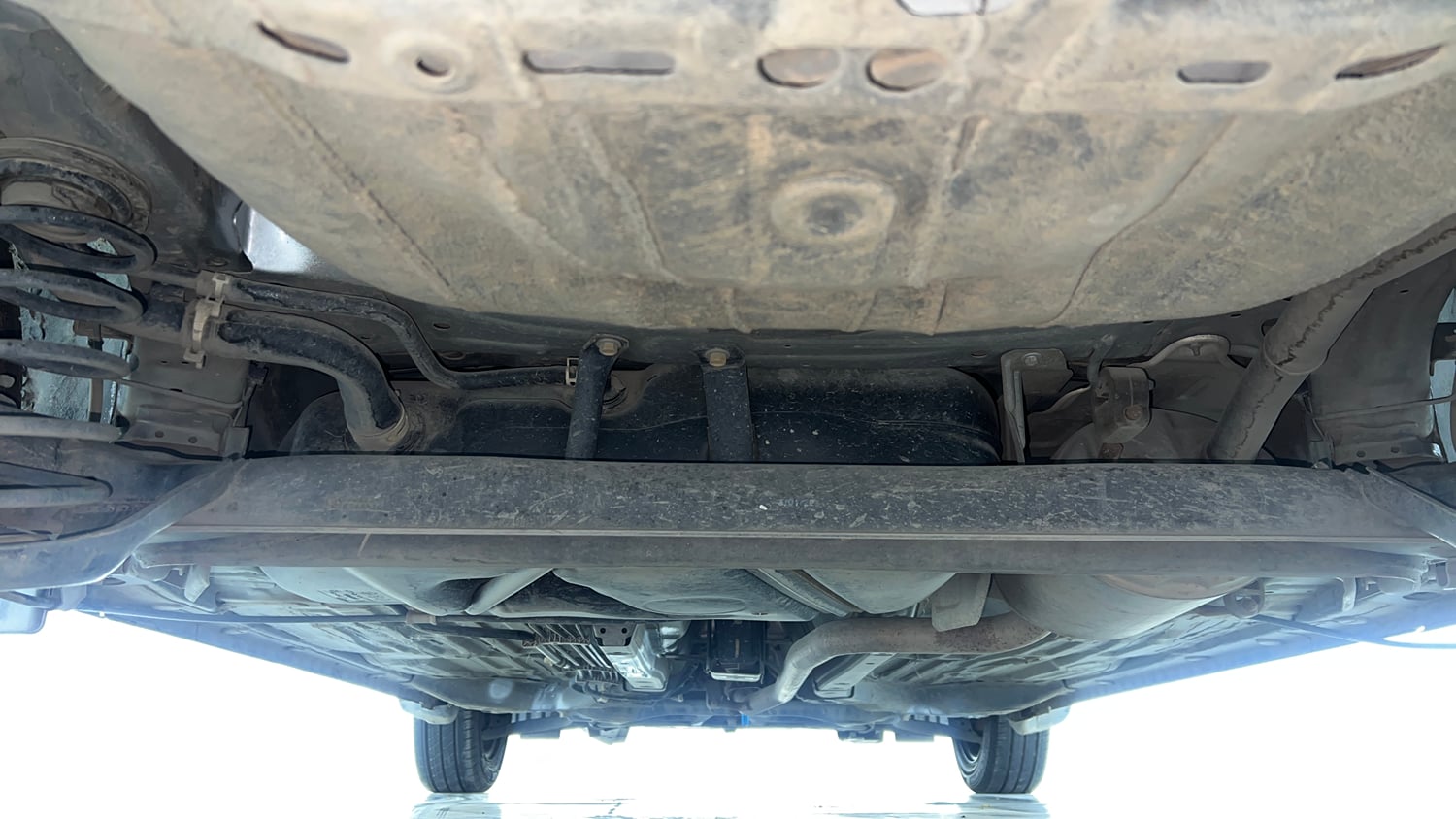 Used 2022 Honda Amaze S MT 1.2 Petrol Petrol Manual extra REAR UNDERBODY VIEW (TAKEN FROM REAR)