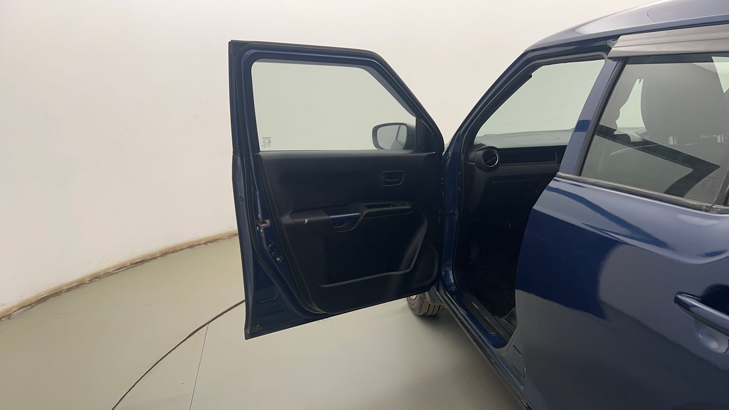 Used 2022 Maruti Suzuki Ignis Sigma 1.2 MT Petrol Manual interior LEFT FRONT DOOR OPEN VIEW