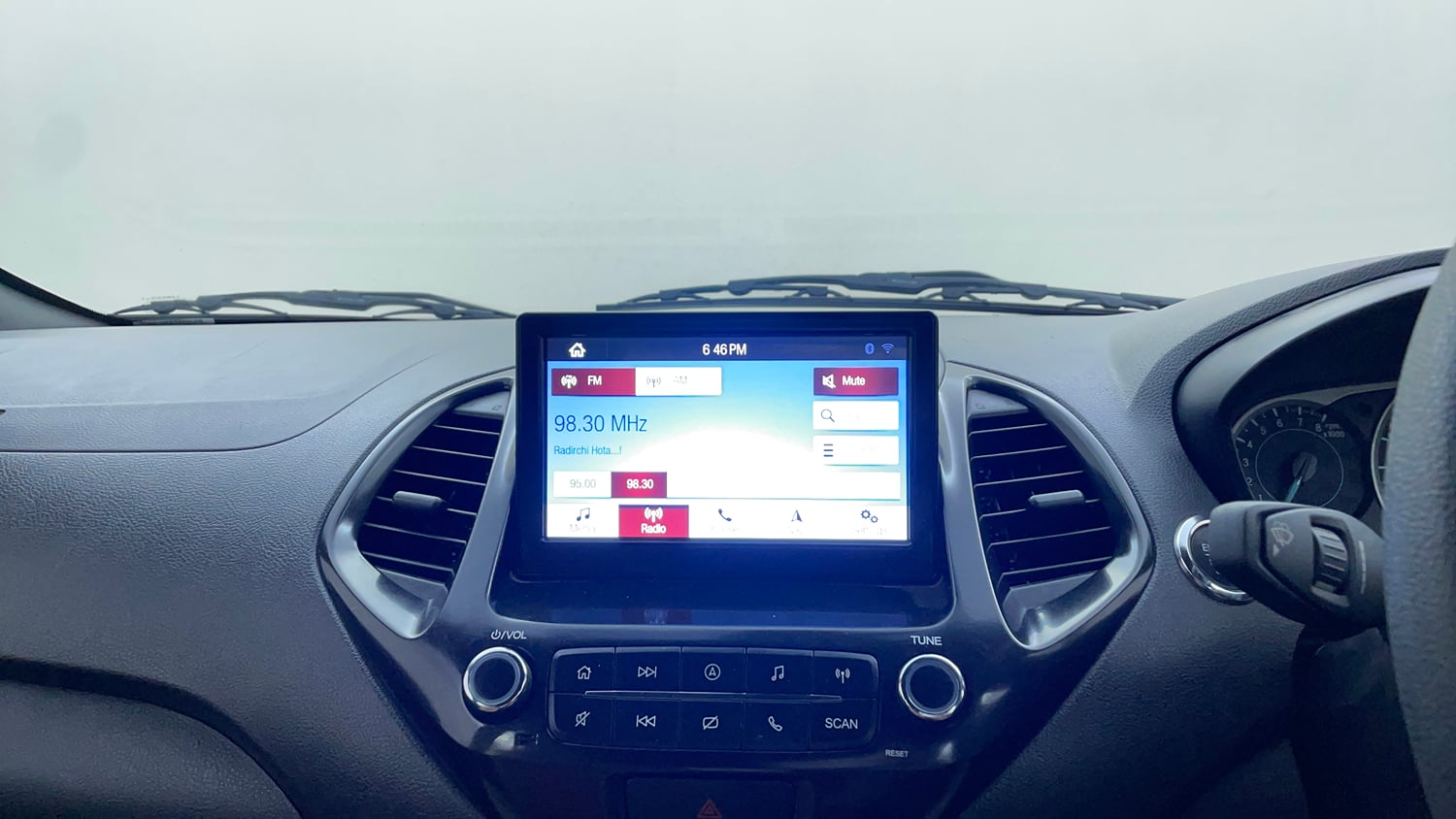 Used 2021 Ford Freestyle Titanium 1.2 Ti-VCT Petrol Manual top_features Integrated (in-dash) music system