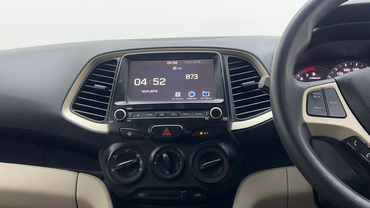 Used 2019 Hyundai Santro Sportz CNG Cng Manual interior MUSIC SYSTEM & AC CONTROL VIEW