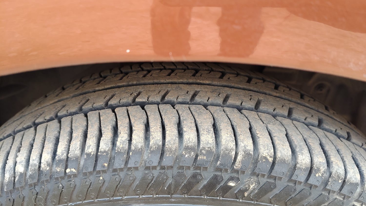 Used 2018 Ford EcoSport Titanium 1.5L Ti-VCT Petrol Manual tyres RIGHT FRONT TYRE TREAD VIEW