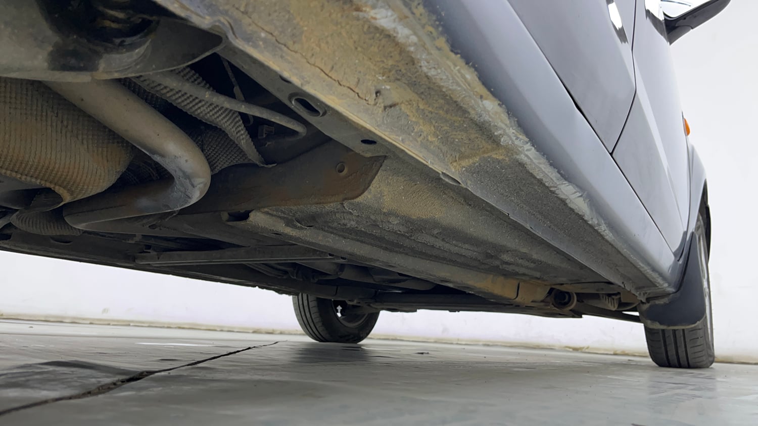 Used 2014 Ford Figo Duratorq Diesel Titanium 1.4 Diesel Manual extra REAR RIGHT UNDERBODY VIEW