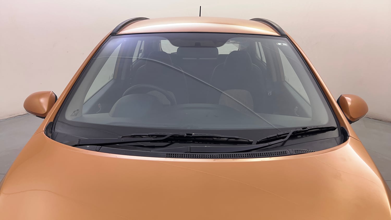 Used 2013 Hyundai Grand i10 Asta 1.2 Kappa VTVT Petrol Manual exterior FRONT WINDSHIELD VIEW