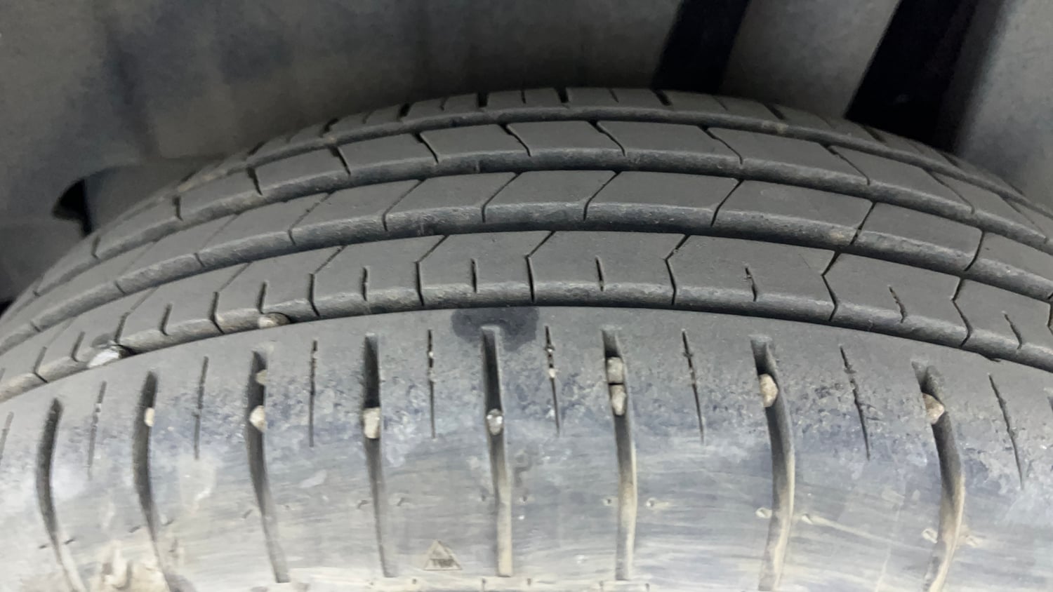 Used 2024 Maruti Suzuki Baleno Delta MT Petrol Manual tyres LEFT REAR TYRE TREAD VIEW