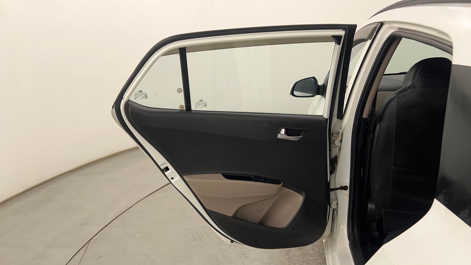 Used 2015 Hyundai Grand i10 Asta 1.2 Kappa VTVT Petrol Manual interior LEFT REAR DOOR OPEN VIEW