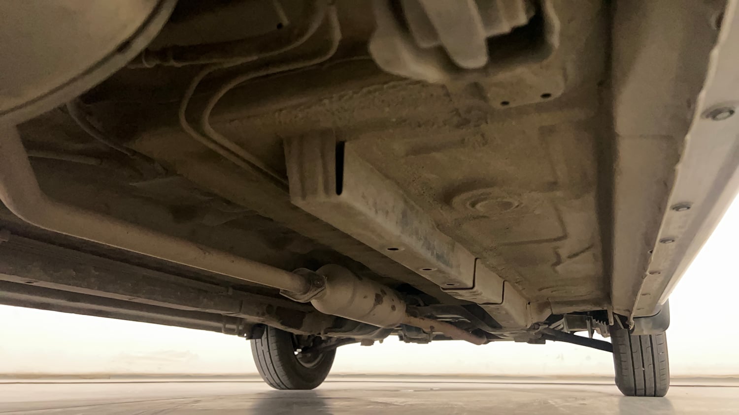 Used 2018 Maruti Suzuki Wagon R LXI CNG (O) Cng Manual extra REAR RIGHT UNDERBODY VIEW