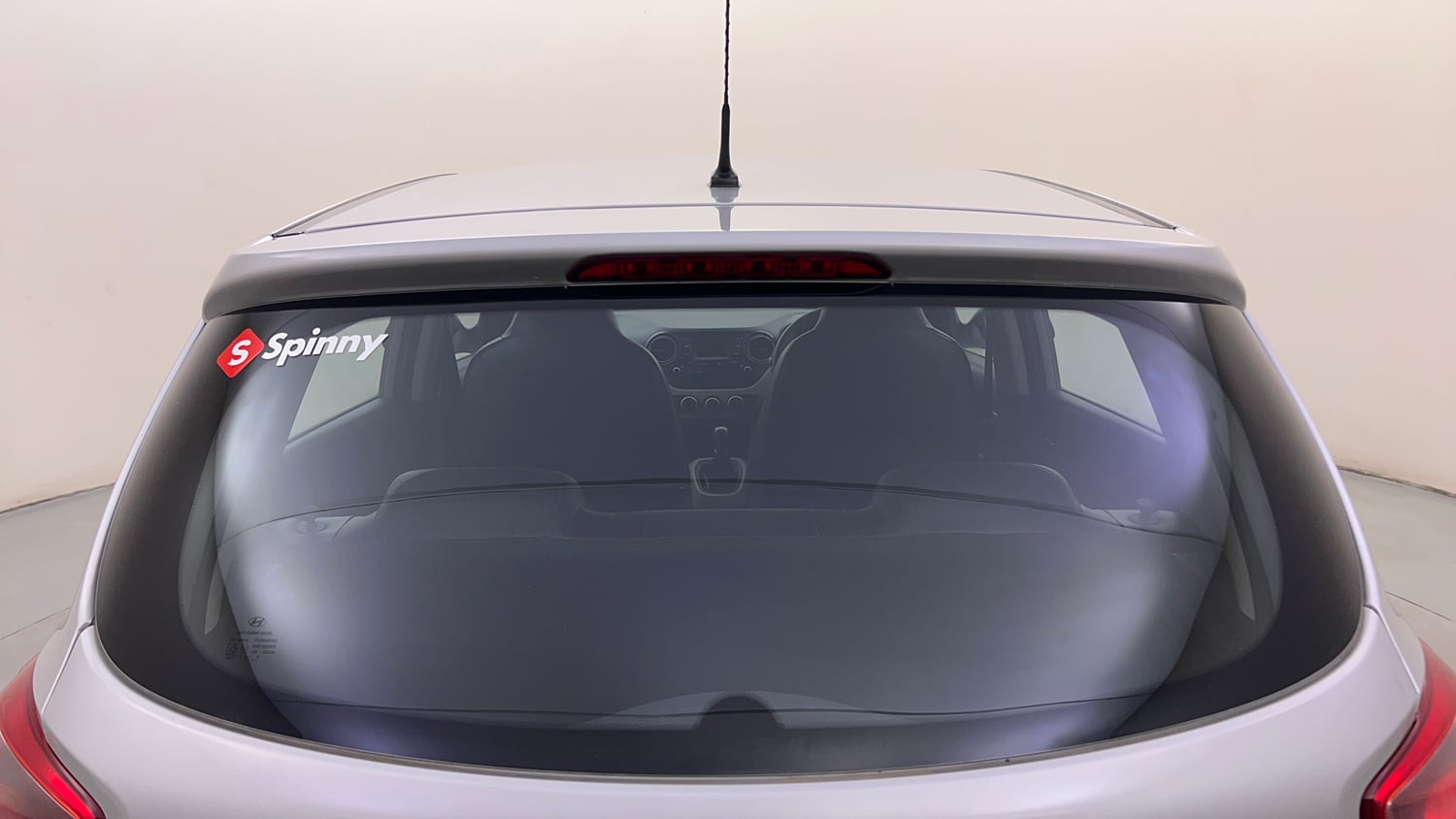 Used 2018 Hyundai Grand i10 Magna 1.2 Kappa VTVT Petrol Manual exterior BACK WINDSHIELD VIEW