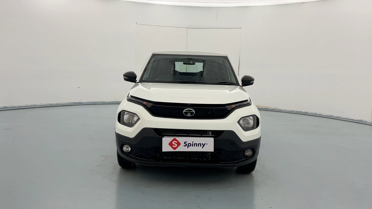 Used 2024 Tata Punch Pure MT Petrol Manual exterior FRONT VIEW