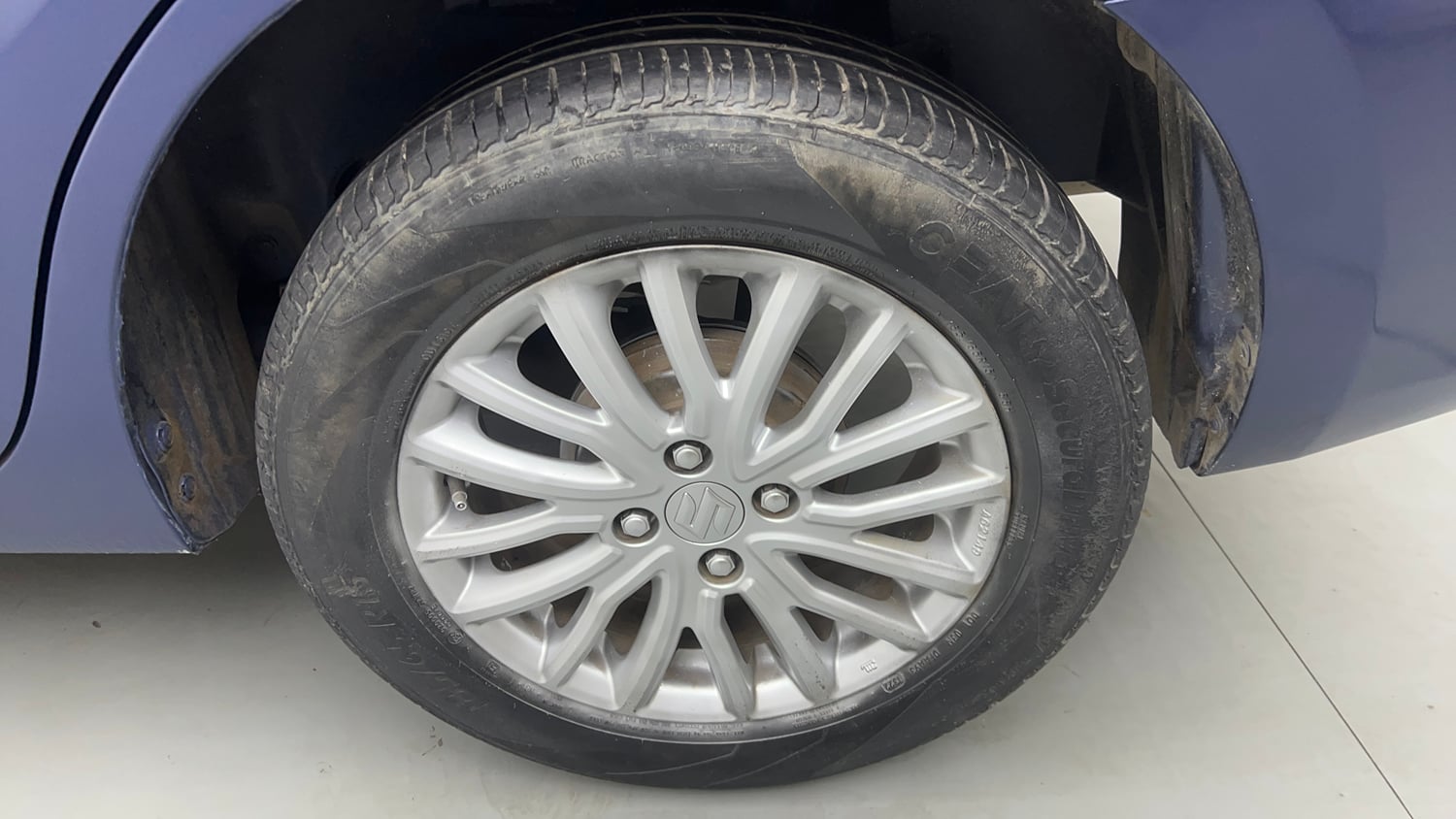 Used 2017 Maruti Suzuki Dzire ZXi AMT Petrol Automatic tyres LEFT REAR TYRE RIM VIEW