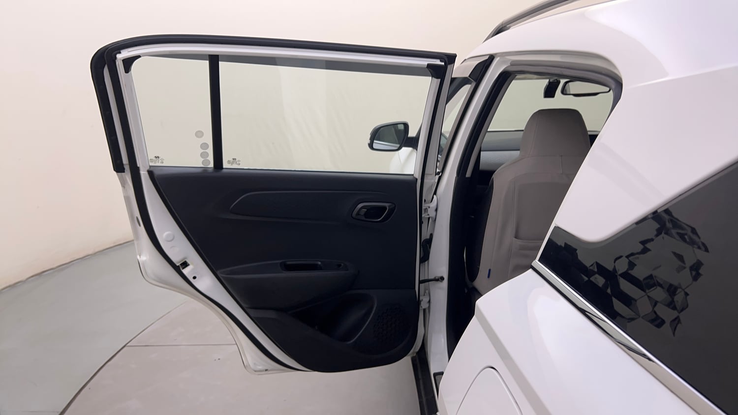 Used 2023 Hyundai Exter SX (O) Connect 1.2 AMT Petrol Automatic interior LEFT REAR DOOR OPEN VIEW
