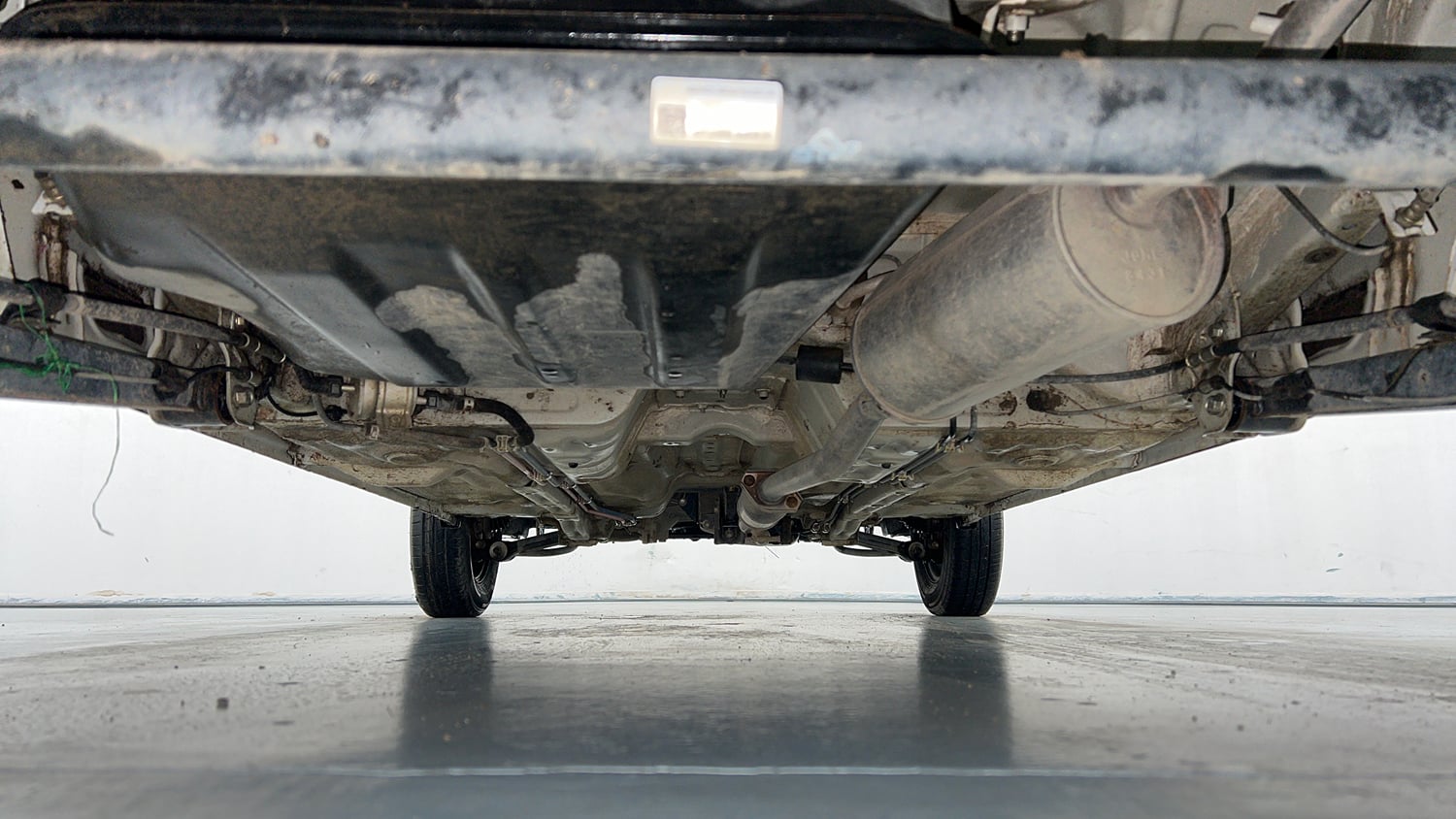 Used 2023 Maruti Suzuki Alto 800 VXi Petrol Manual extra REAR UNDERBODY VIEW (TAKEN FROM REAR)
