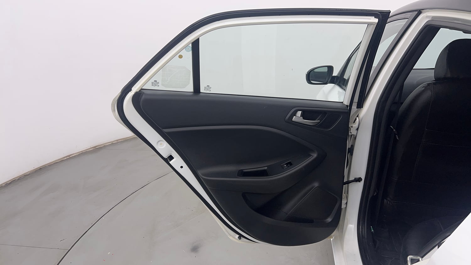 Used 2019 Hyundai Elite i20 Sportz Plus 1.2 Dual Tone Petrol Manual interior LEFT REAR DOOR OPEN VIEW