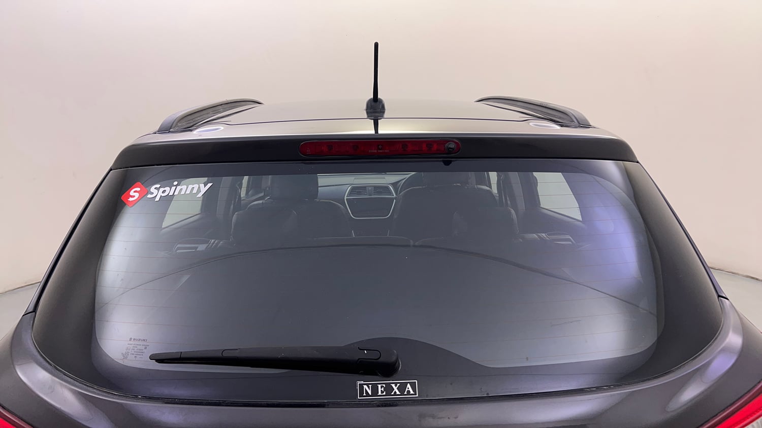 Used 2016 Maruti Suzuki S-Cross Zeta 1.3 Diesel Manual exterior BACK WINDSHIELD VIEW