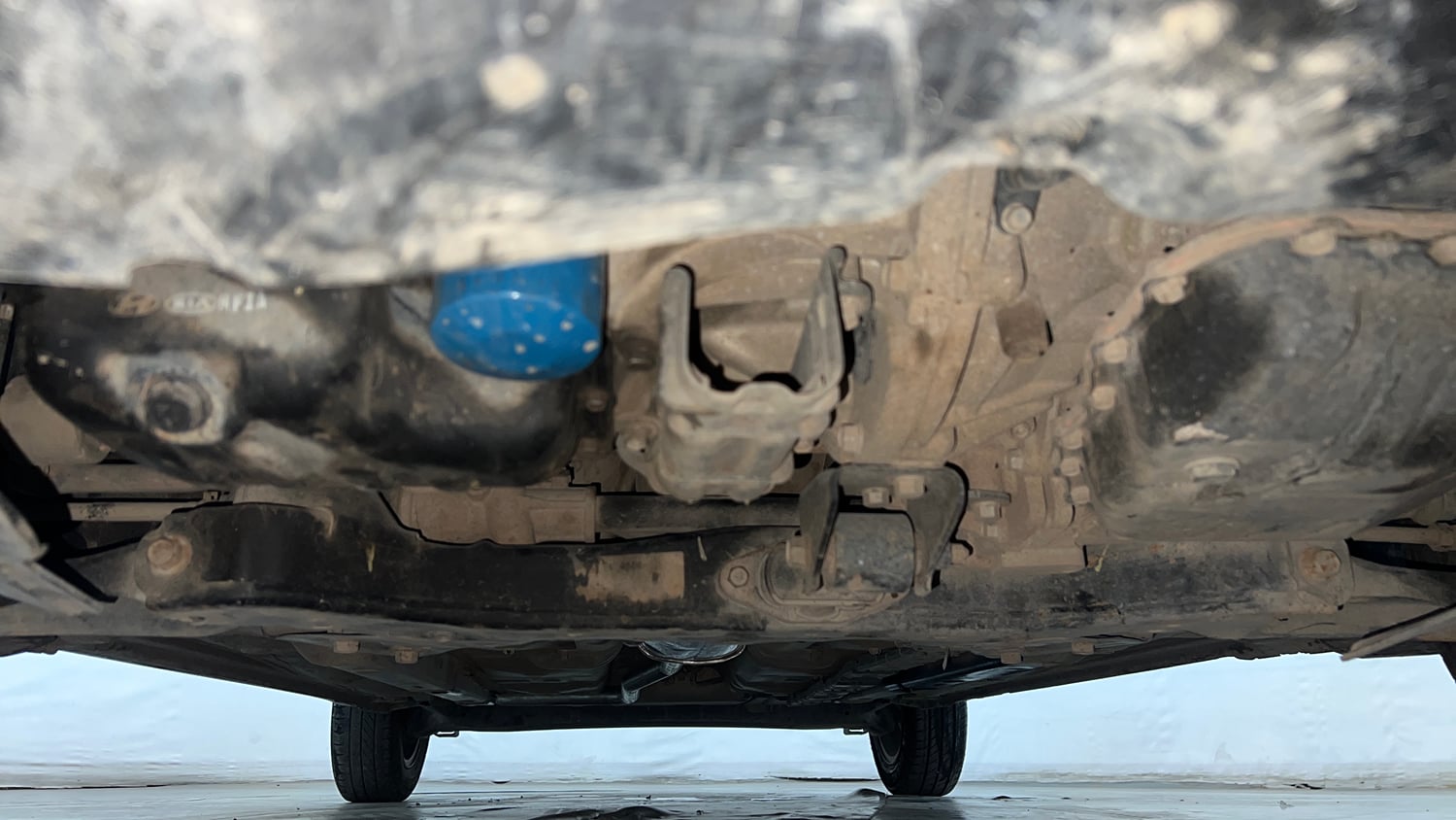 Used 2017 Hyundai Grand i10 Sportz (O) AT 1.2 Kappa VTVT Petrol Automatic extra FRONT LEFT UNDERBODY VIEW