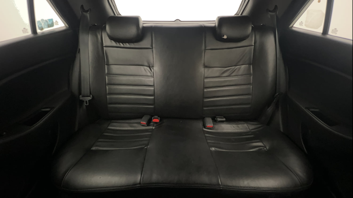 Used 2019 Hyundai Elite i20 Sportz Plus 1.2 Dual Tone Petrol Manual interior REAR SEAT CONDITION VIEW
