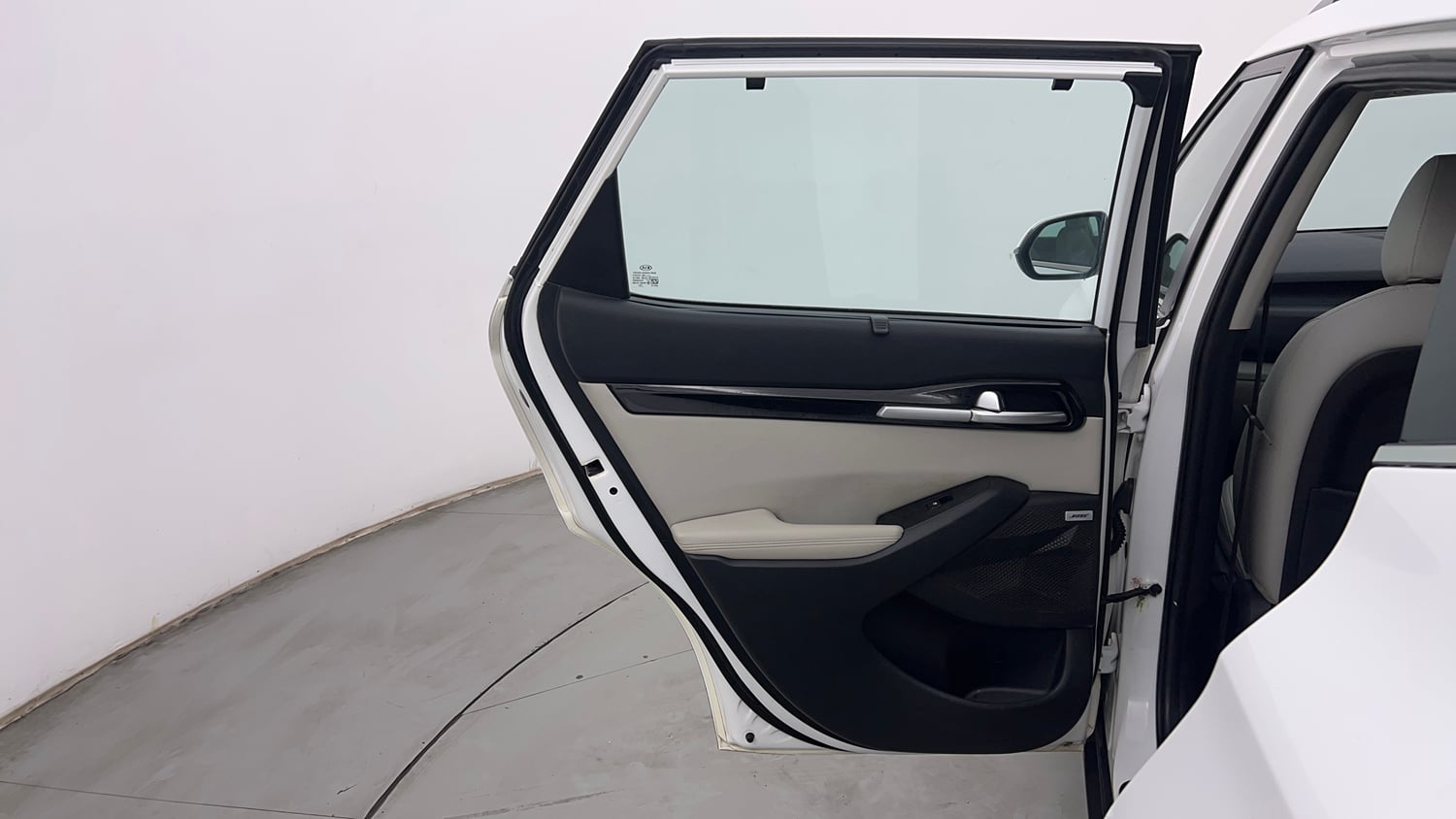 Used 2020 Kia Seltos HTX Plus 1.5 Diesel Diesel Manual interior LEFT REAR DOOR OPEN VIEW